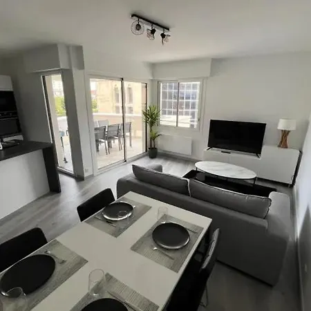 Hyper-center With Parking Appartement Biarritz
