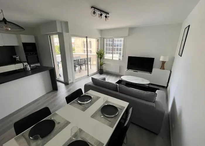 Hyper-center With Parking Appartement Biarritz